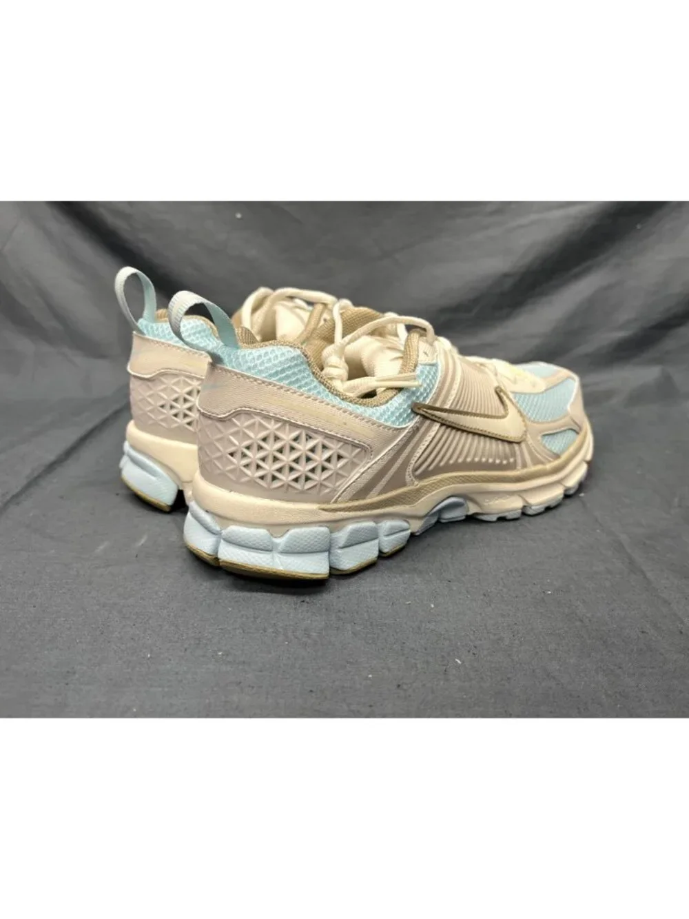 Nike Vomero 5 (GS) Sneakers Mesh Glacier Blue Sail Boys Size 5.5 NEW NO BOX!